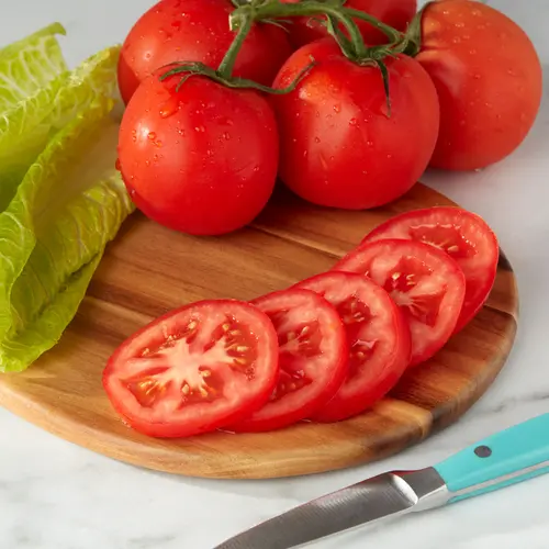 Fresh Tomato on the Vine, Bag (1.9 lbs/Bag Est.) thumbnail 2