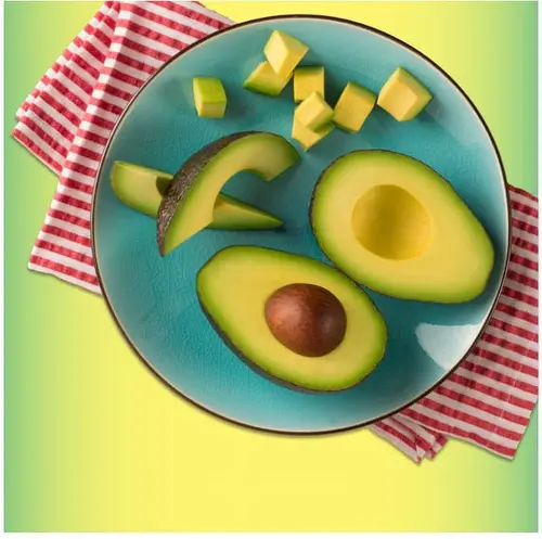 Fresh Organic Bagged Avocados, 3-4 Count thumbnail 3