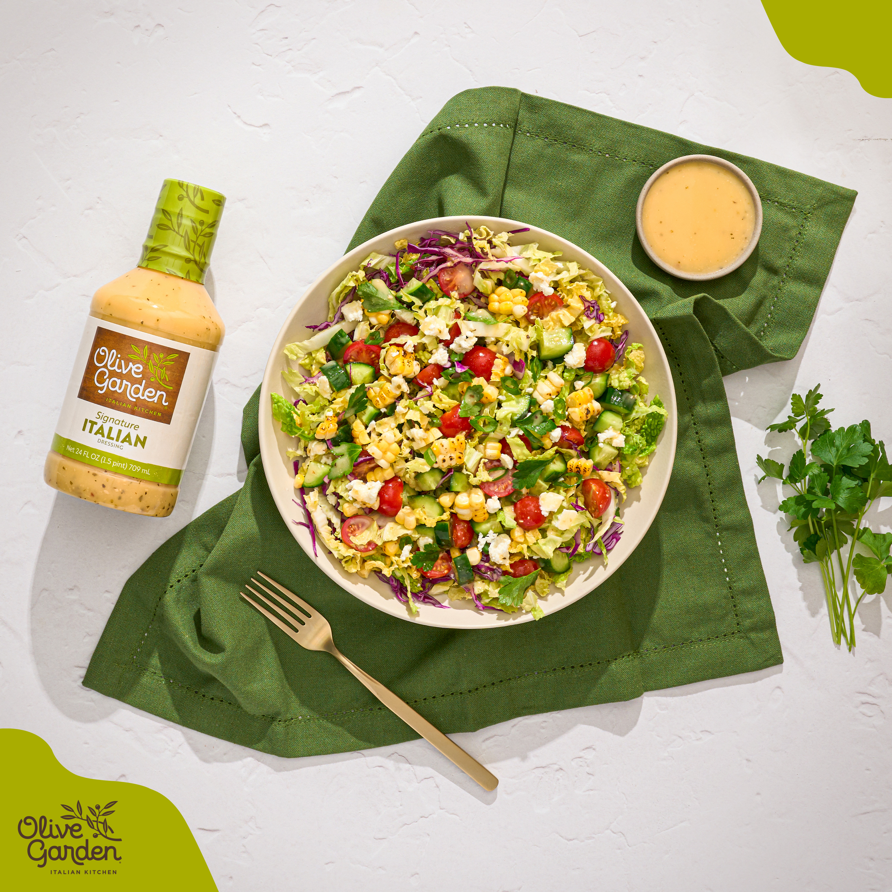 Olive Garden Signature Italian Dressing, 24 fl. oz. thumbnail 2