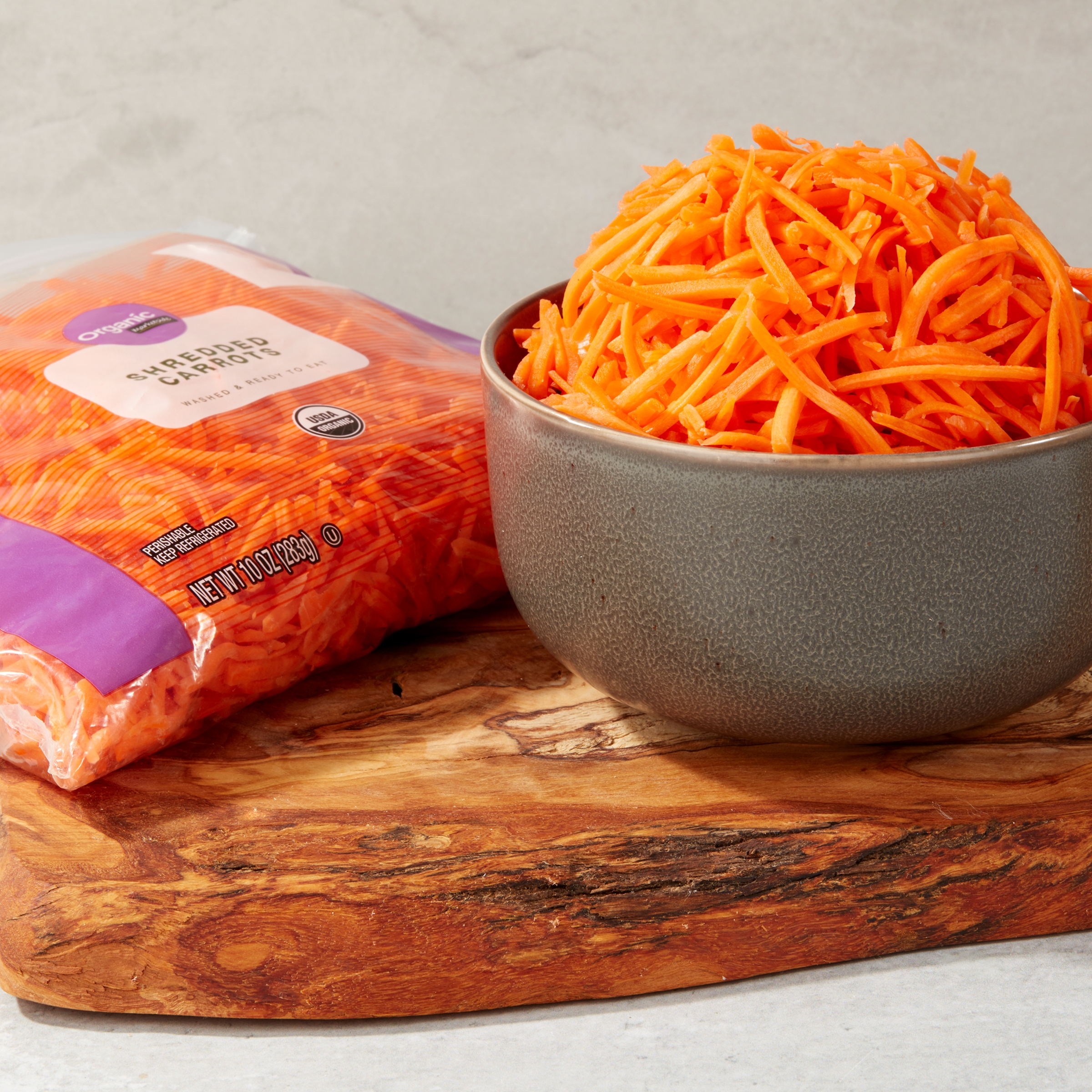 Organic Fresh Shredded Carrots, 10 oz Bag thumbnail 2
