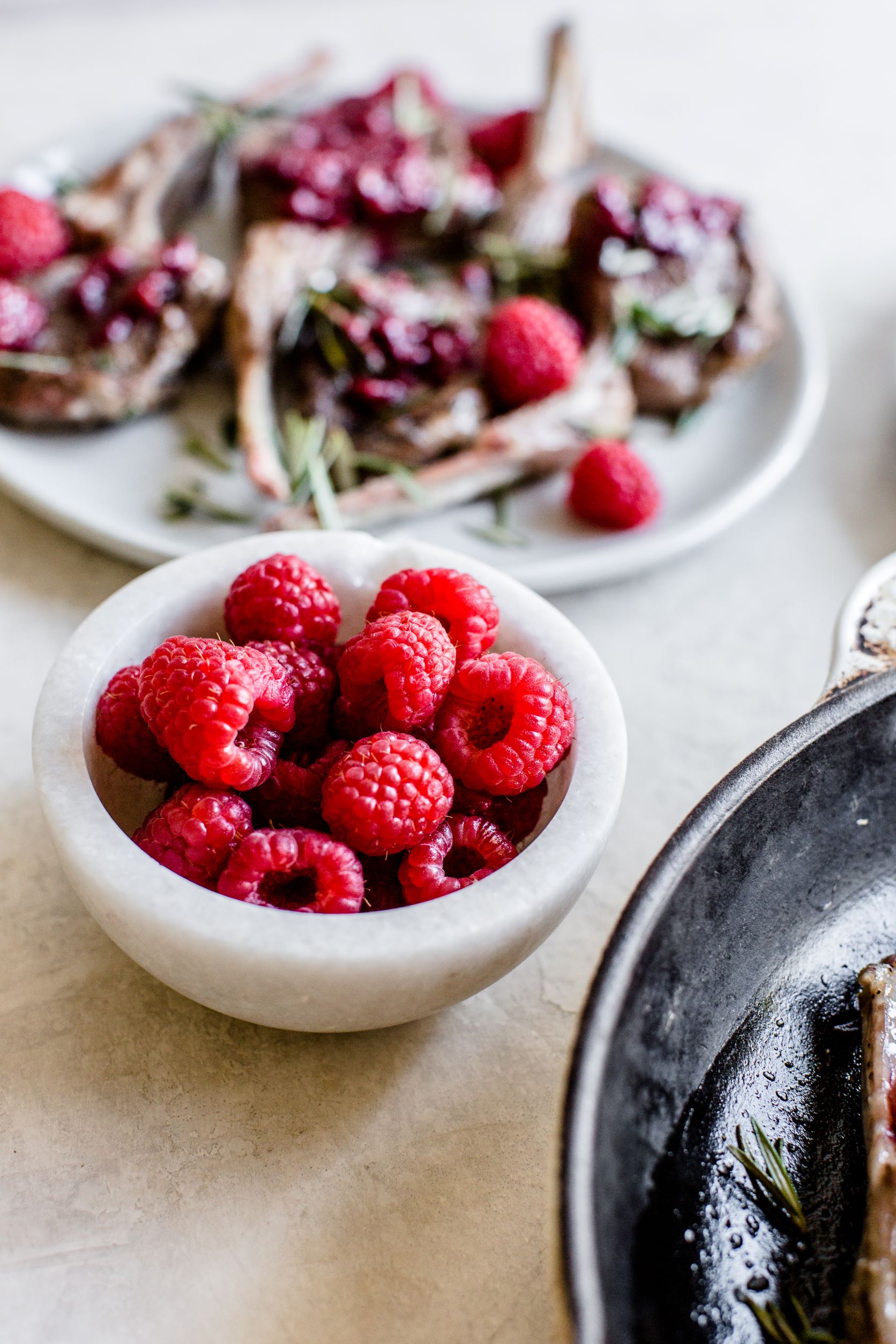 Fresh Field Packed Raspberries, 12 oz Container thumbnail 4