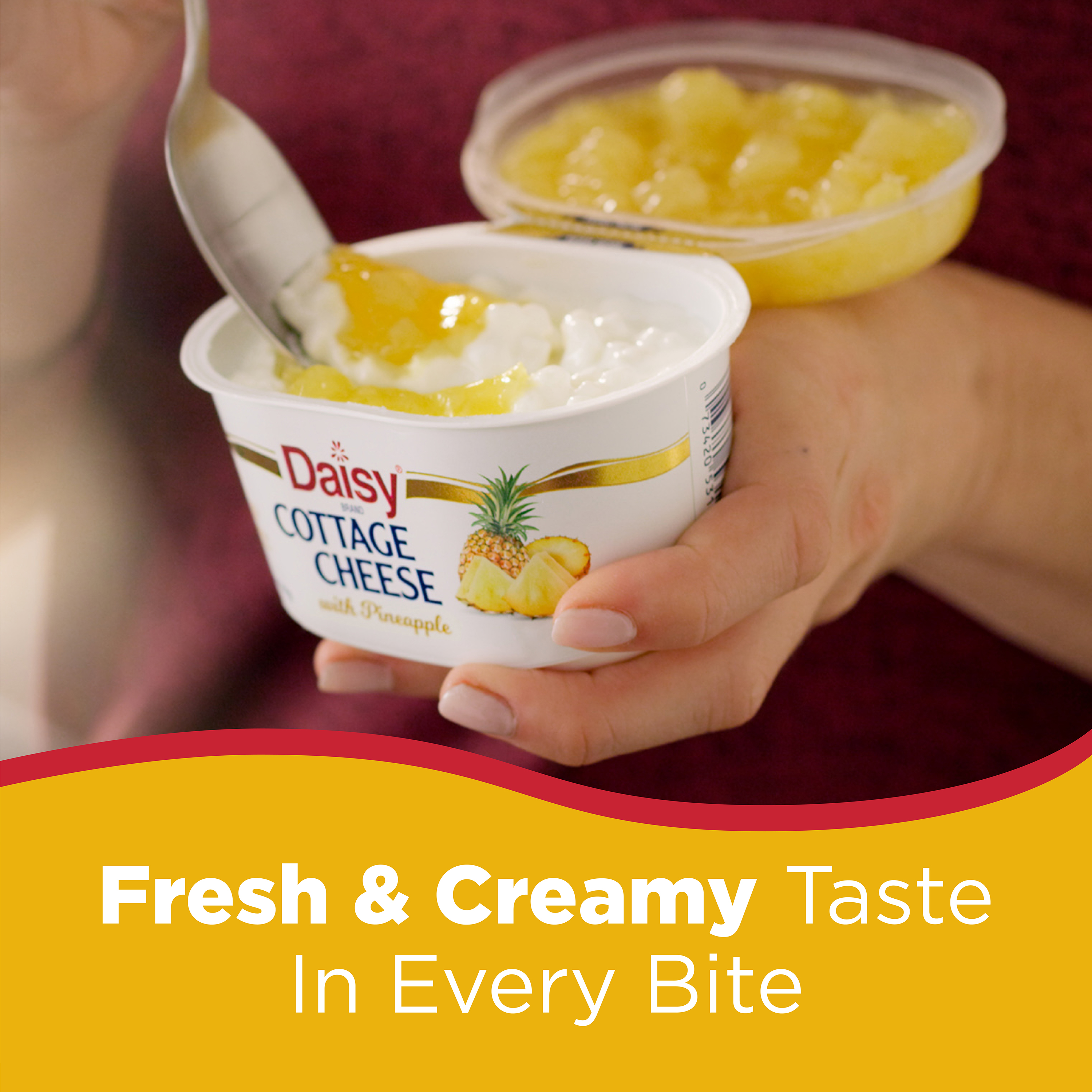 Daisy Cottage Cheese with Pineapple, 4% Milkfat, 6 oz Cup (Refrigerated) - 14g of Protein per serving thumbnail 4