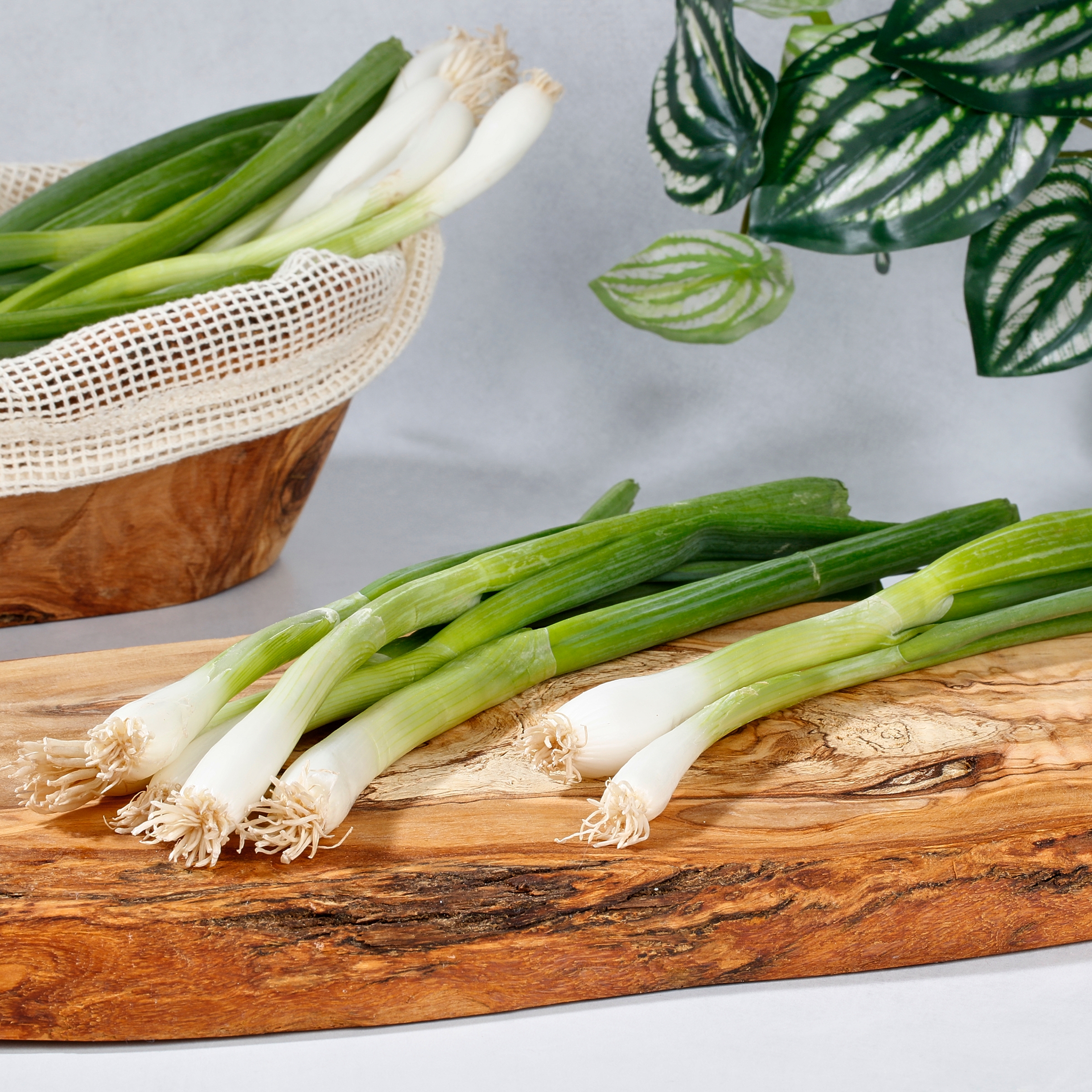 Marketside Organic Fresh Green Onions Bunch, Each thumbnail 2