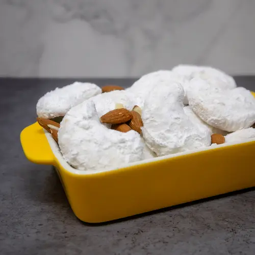 Little Dutch Boy Bakery Danish Nut Baked Gourmet Cookie Tin, 32 oz, Approx. 70 Count thumbnail 2