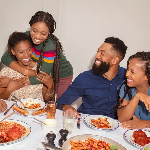 Rao's Homemade Vodka Sauce | 24 oz | Creamy Tomato Sauce | Pasta Sauce | Carb Conscious, Keto Friendly | All Natural, Premium Qu thumbnail 4