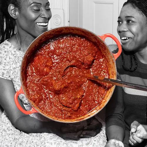 Rao's Homemade Roasted Garlic Pasta Sauce 24oz thumbnail 4