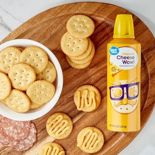 Great Value Cheese Wow! Spray Cheese, Cheddar, 8 oz Can thumbnail 2