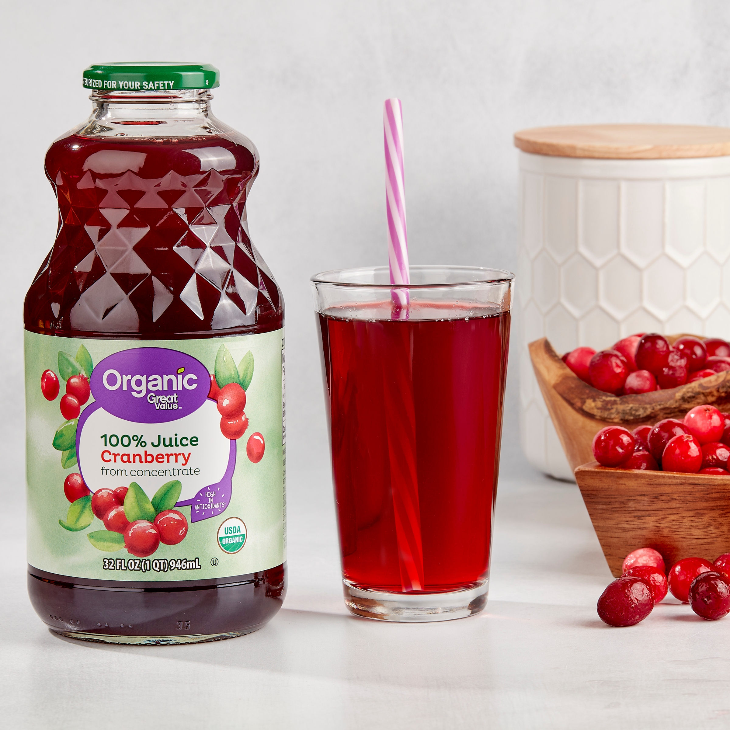Great Value Organic Cranberry Juice, 32 fl oz (Shelf Stable) thumbnail 2