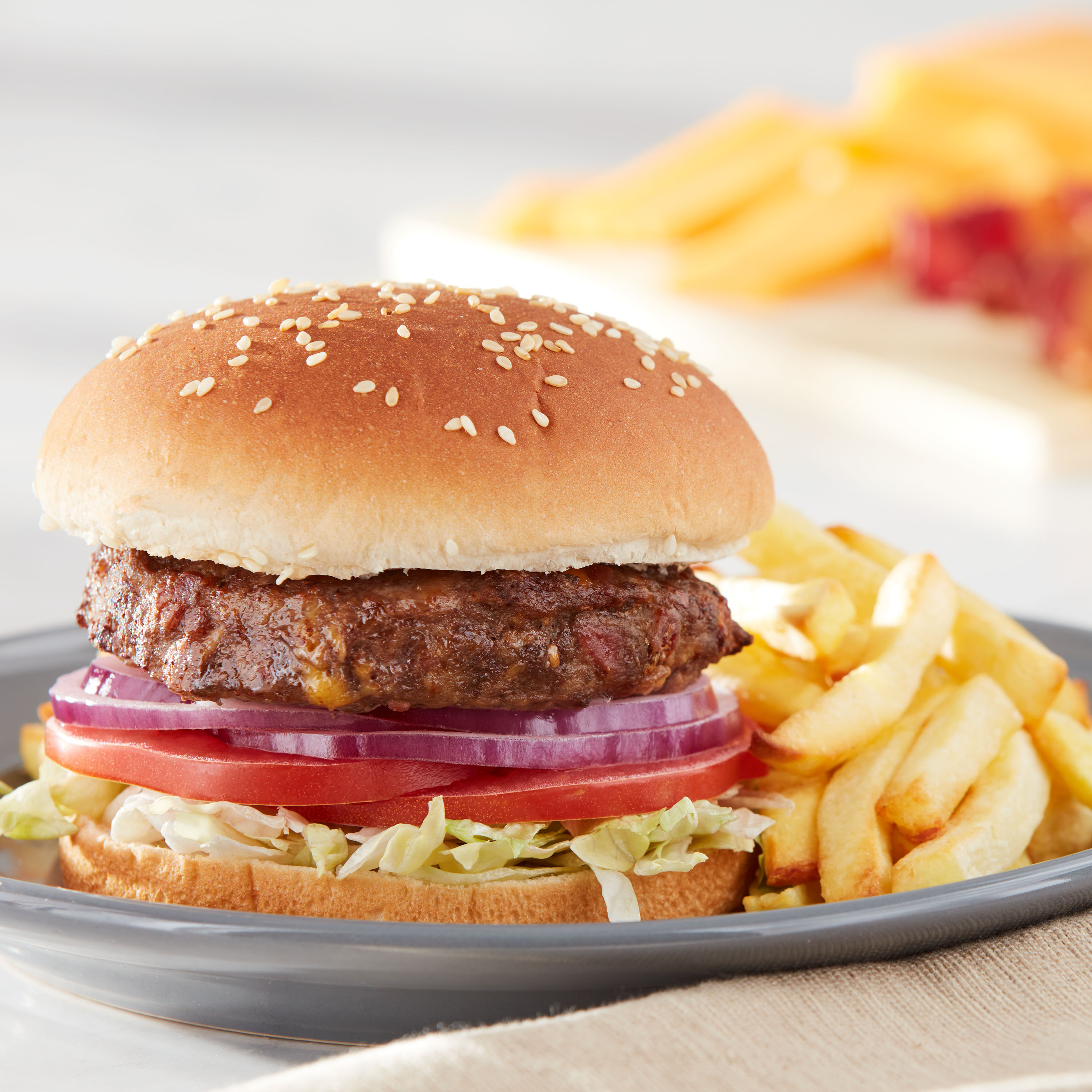 Marketside Cheddar & Bacon Angus Beef  1/3 lb Patties, 6 Count, 2 lb (Frozen) thumbnail 2