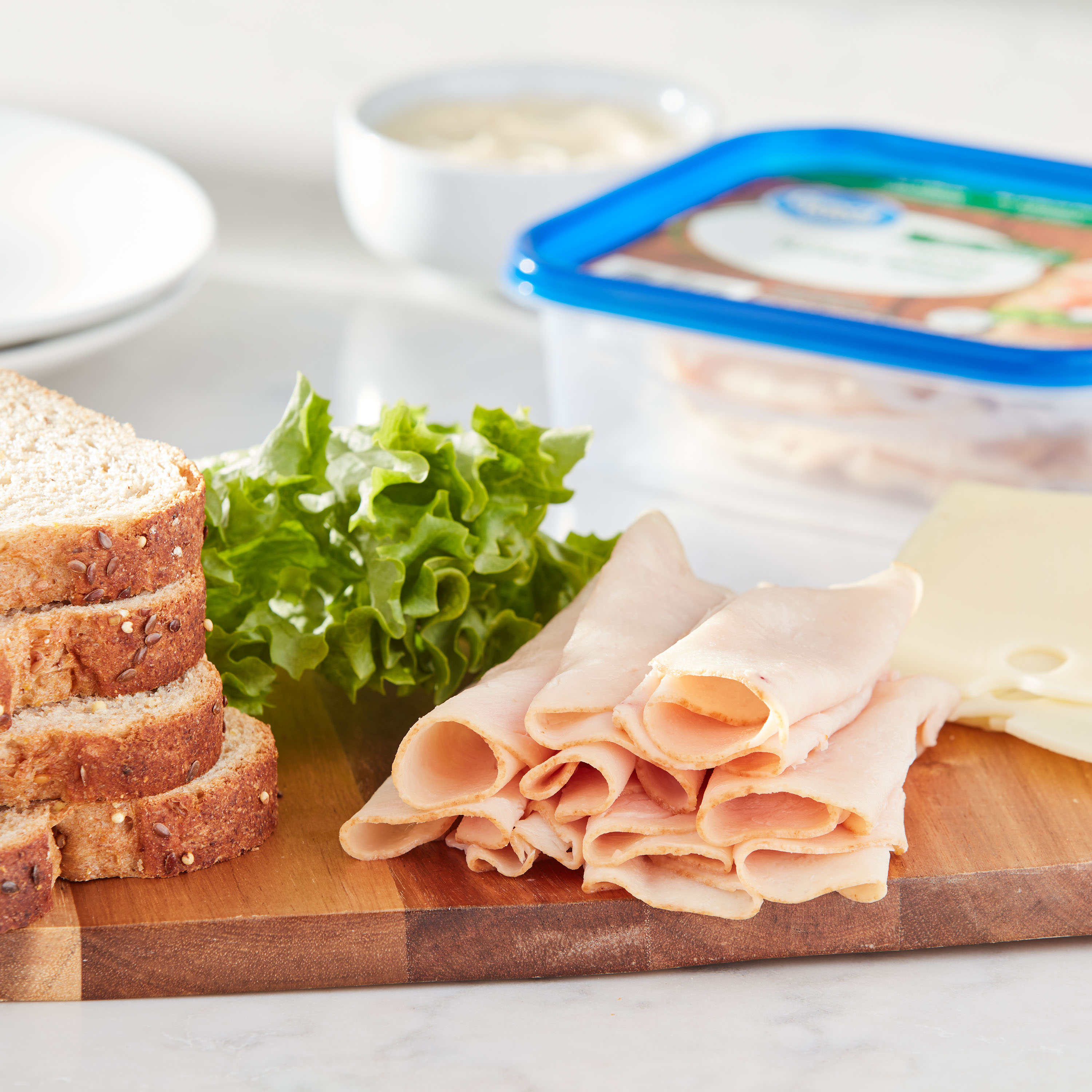 Great Value Honey Turkey Breast Lunchmeat, 9 oz Plastic Tub thumbnail 2