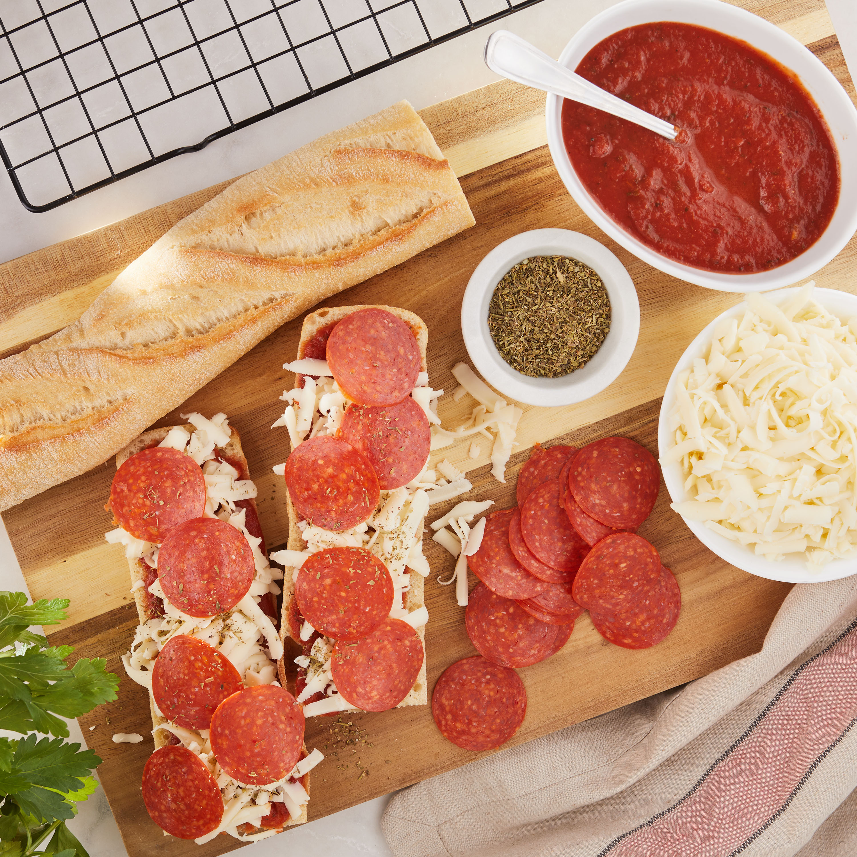 Great Value Original Pepperoni Slices, 6 oz thumbnail 3