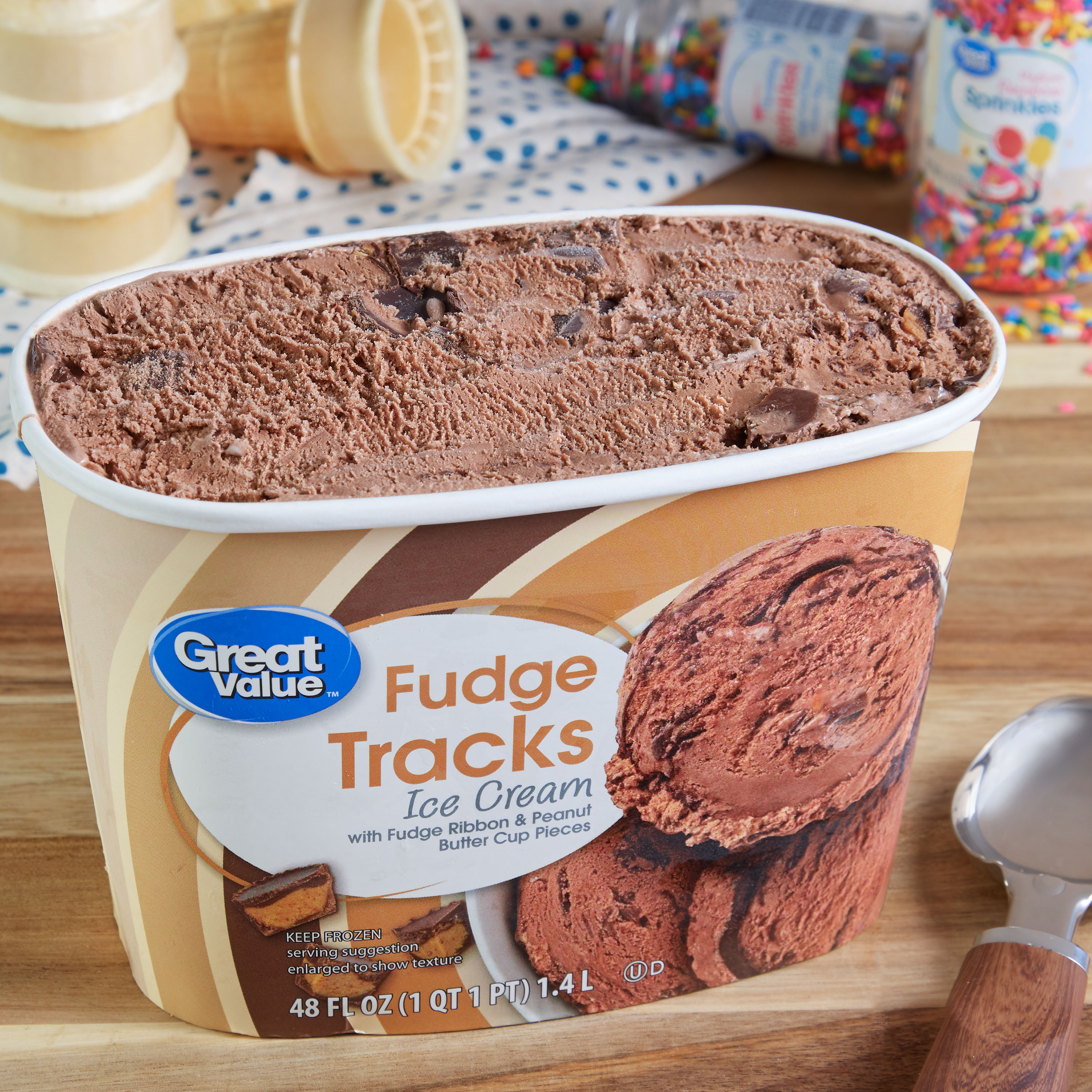 Great Value Fudge Tracks Ice Cream, 48 fl oz thumbnail 2