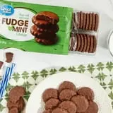 Great Value Fudge Mint Cookies, 10 oz thumbnail 2