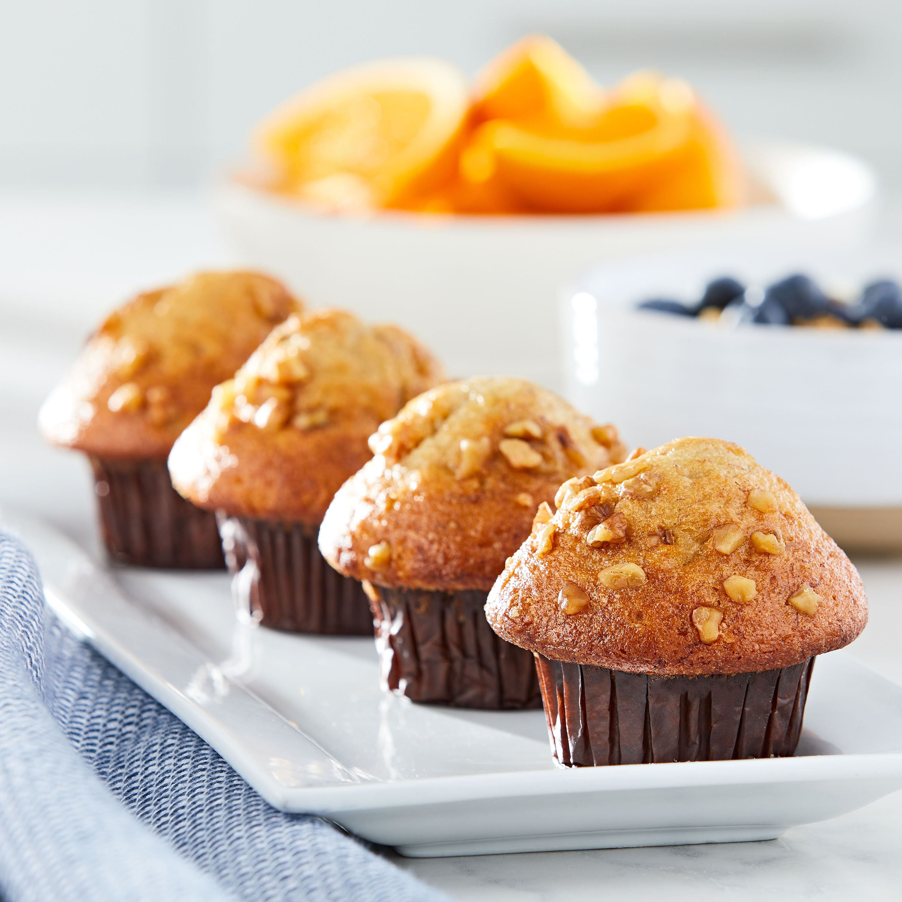 Marketside Banana Nut Muffins, 14 oz, 4 Count thumbnail 3