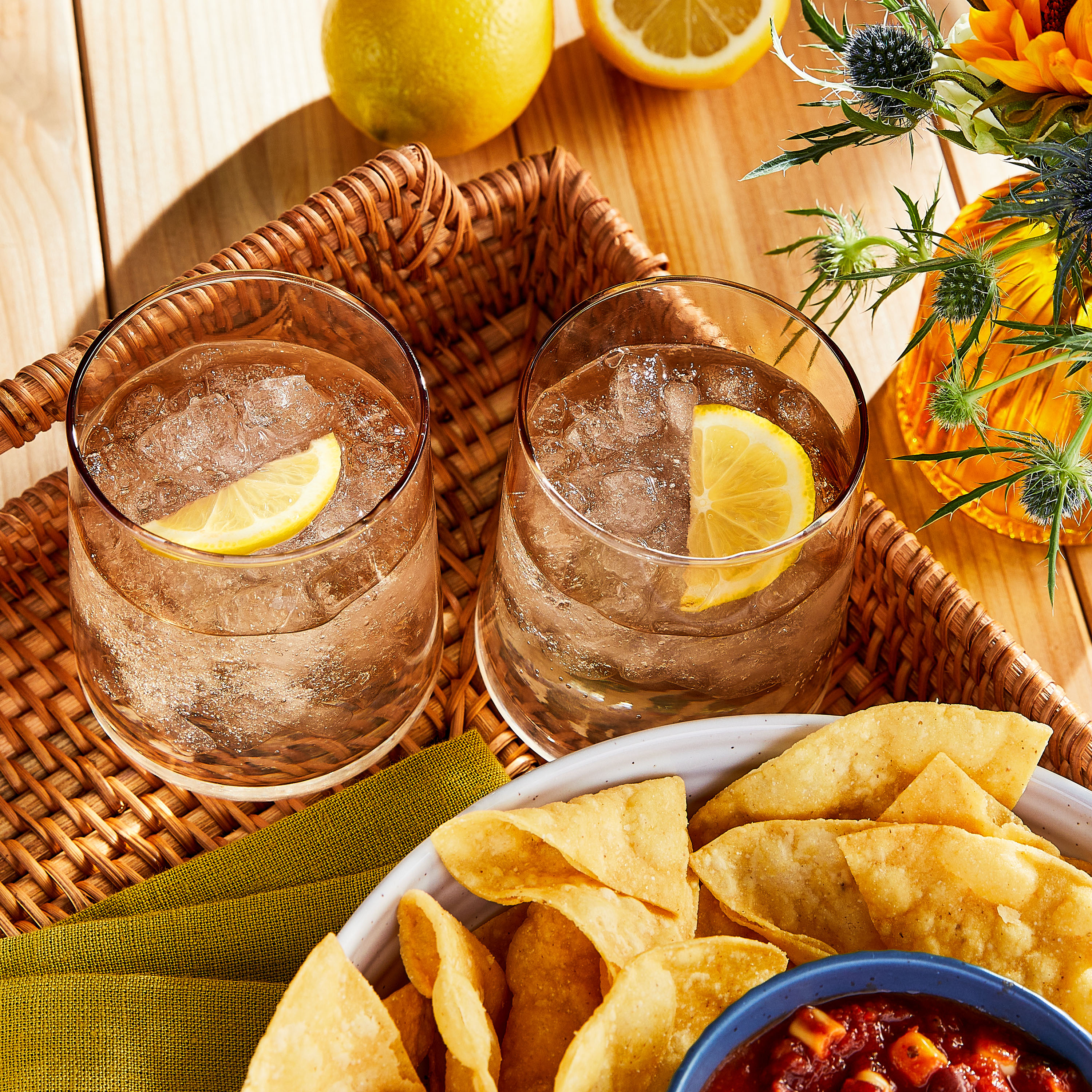 Great Value Low Sodium Club Soda Sparkling Water, 33.8 fl oz, 1 Bottle thumbnail 2