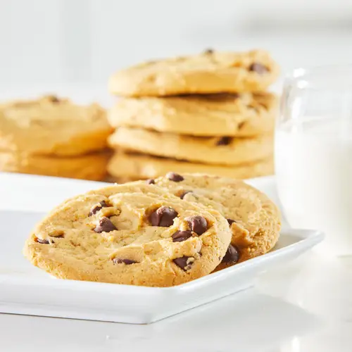 Freshness Guaranteed Chocolate Chip Bakery Cookies, 14 oz, 10 Count, Baked thumbnail 3