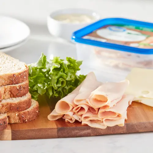 Great Value Oven Roasted Turkey Breast Lunchmeat, 16 oz Plastic Tub thumbnail 2