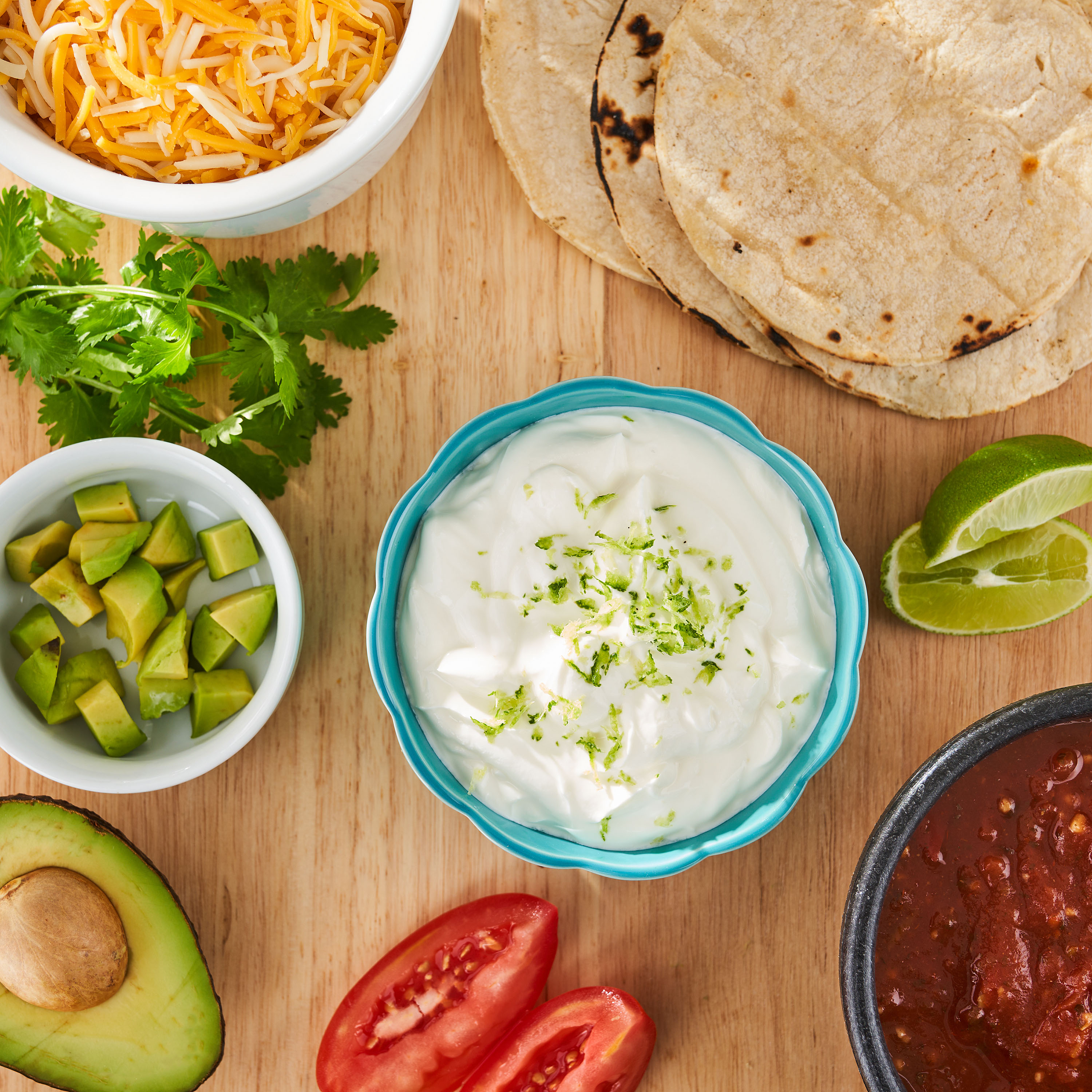 Great Value All Natural Sour Cream, 8 oz thumbnail 3