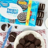 Great Value Twist & Shout Chocolate Flavor Sandwich Cookies, 19.1oz thumbnail 2