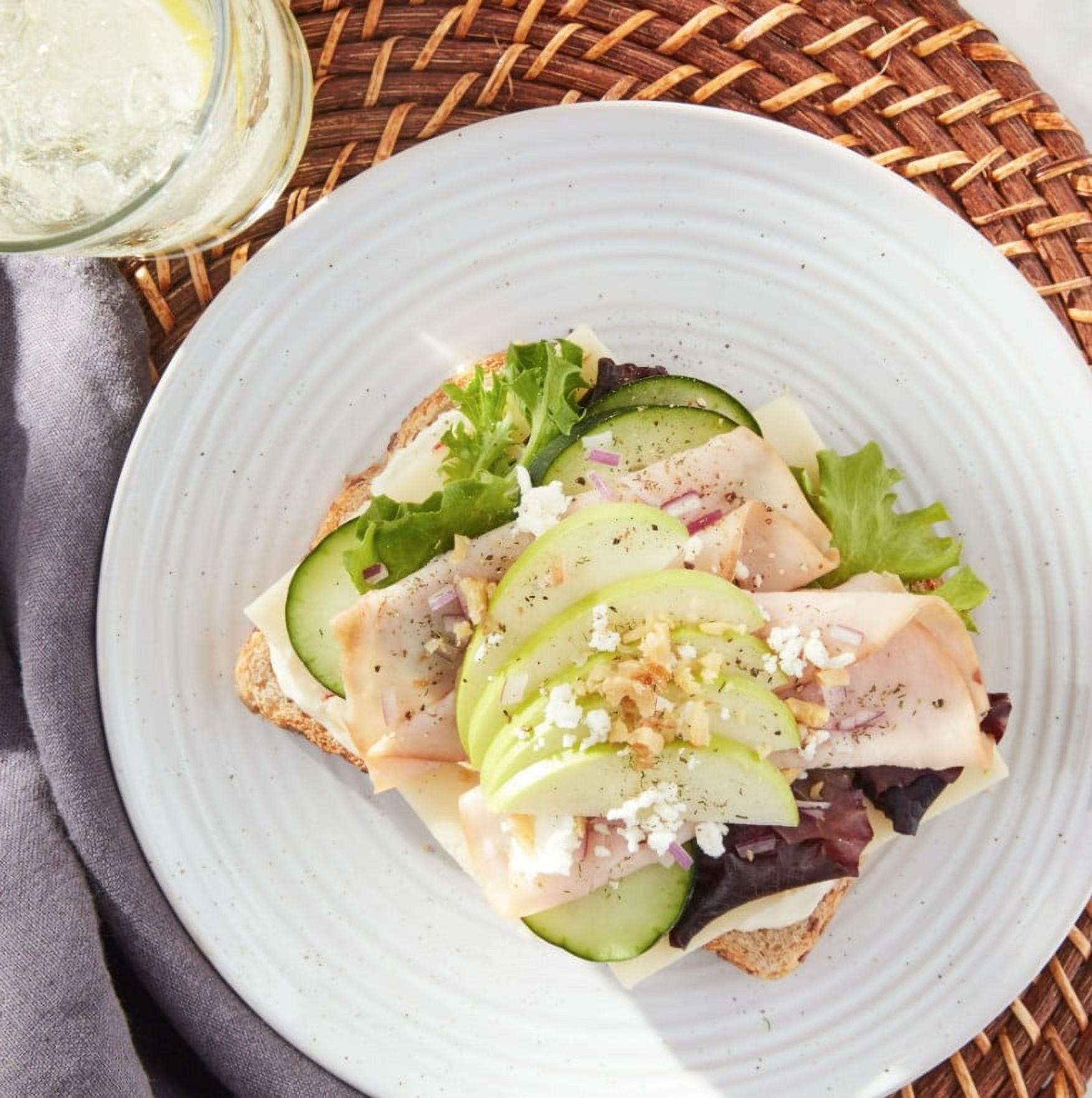 Great Value Mesquite Smoked Turkey Breast Lunchmeat, 16 oz Plastic Tub thumbnail 3