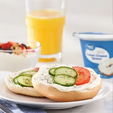Great Value Cream Cheese Spread, 12 oz Tub thumbnail 2