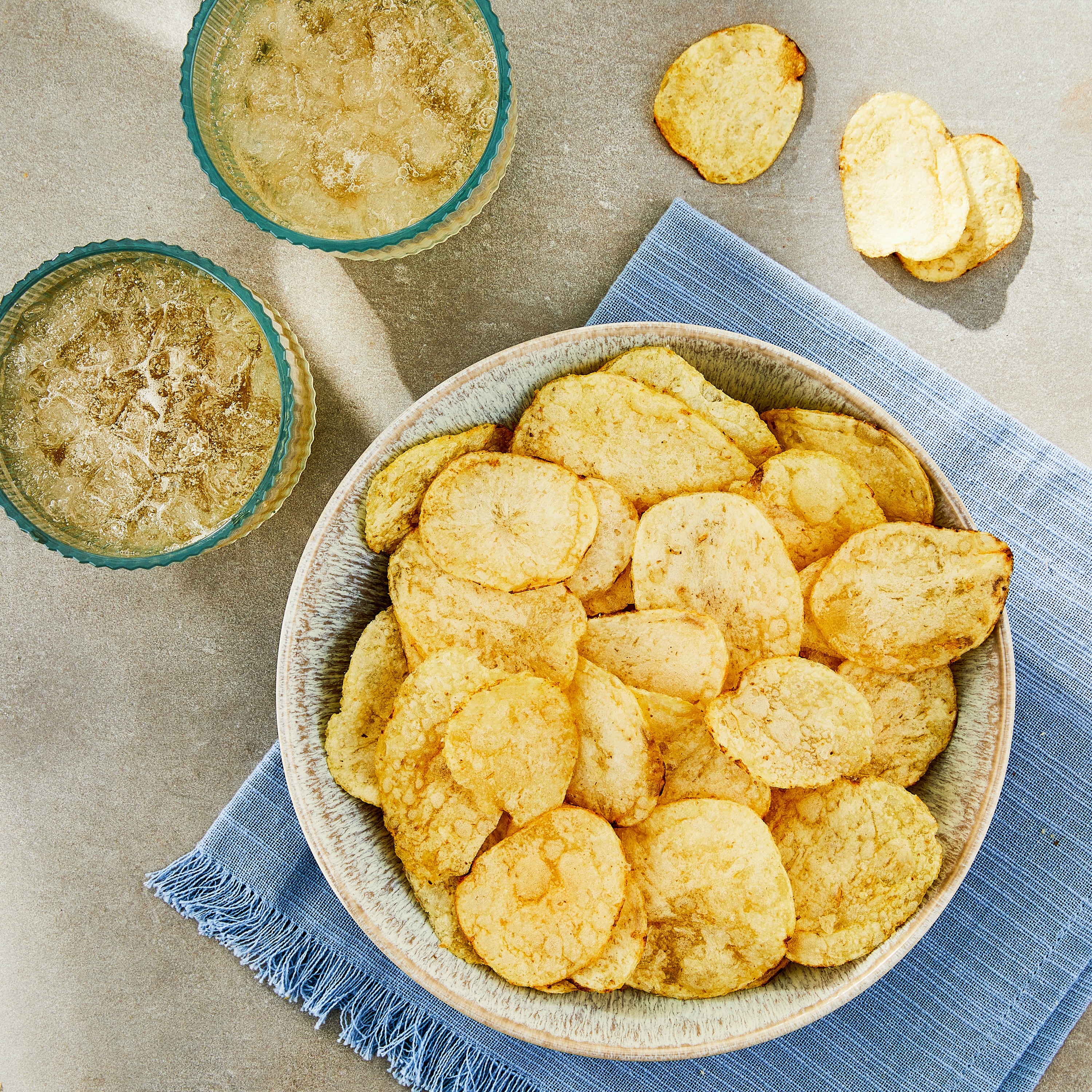 Great Value Lightly Salted Potato Chips, 7.75 oz Bag thumbnail 2