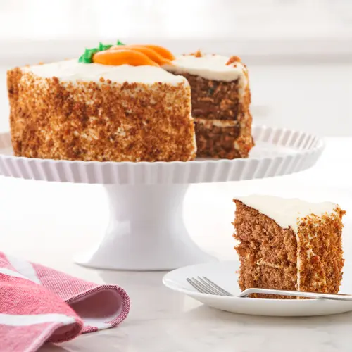 Freshness Guaranteed Carrot Cake with Cream Cheese Icing, 36oz thumbnail 3