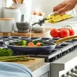 Great Value Vegetable Oil, 48 fl oz thumbnail 2