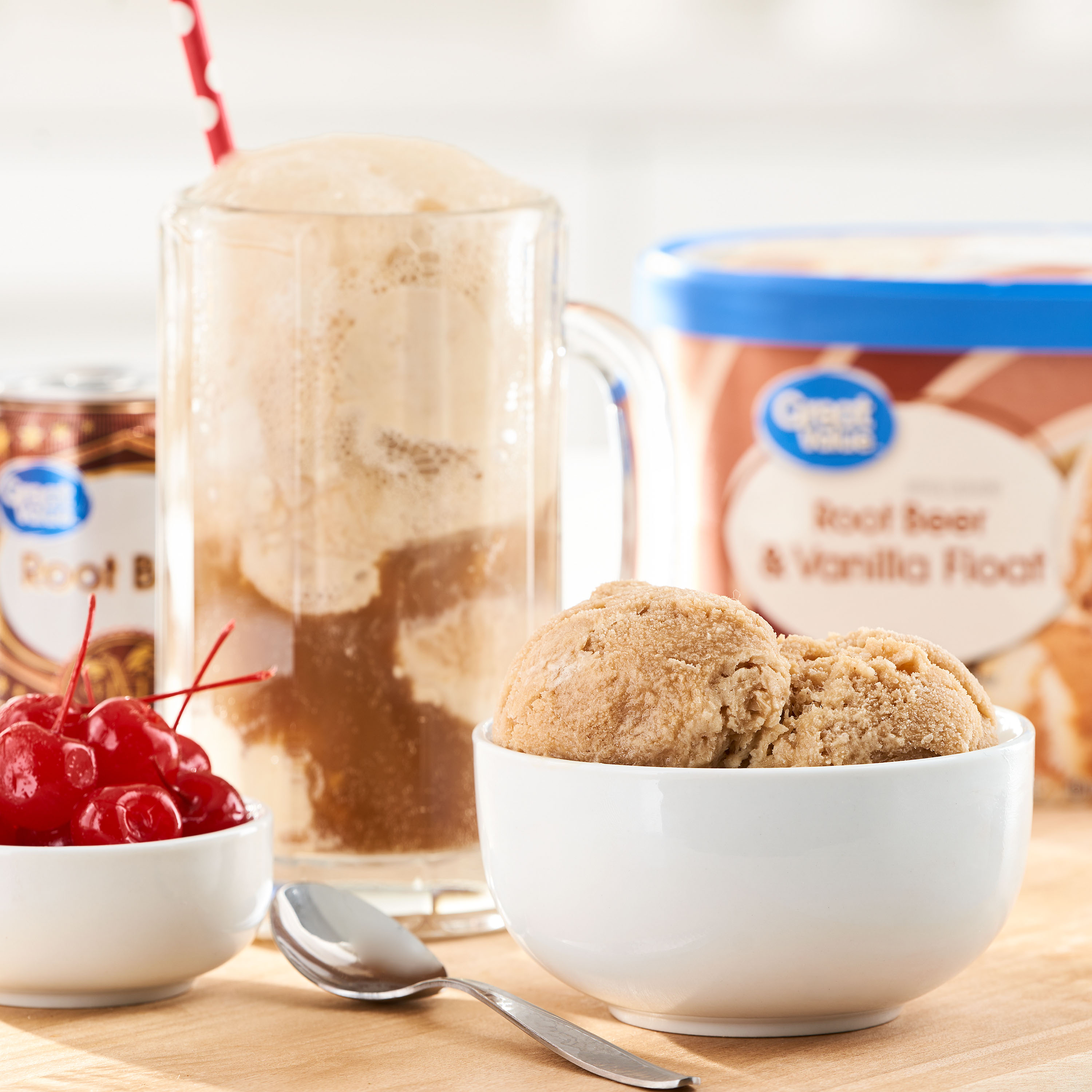 Great Value Root Beer and Vanilla Float Ice Cream, 48 fl oz thumbnail 2