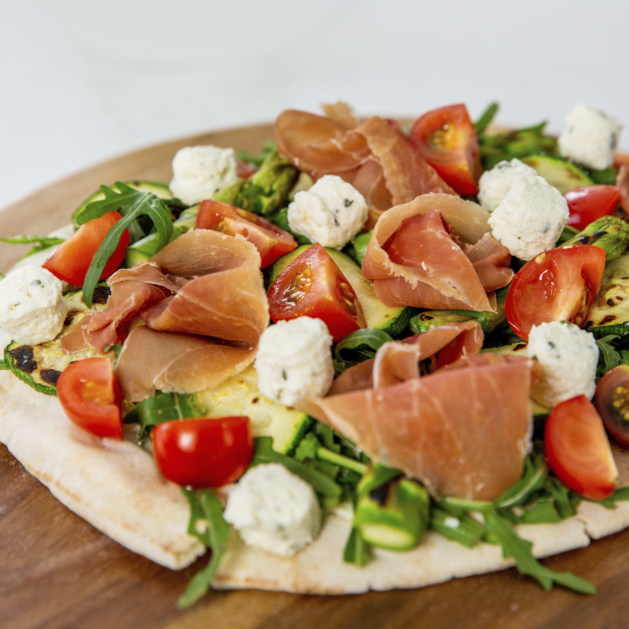 Boursin Bites Garlic & Fine Herbs Cheese Cube Bites, 4.23oz, Plastic Tub, Refrigerated/Chilled thumbnail 3