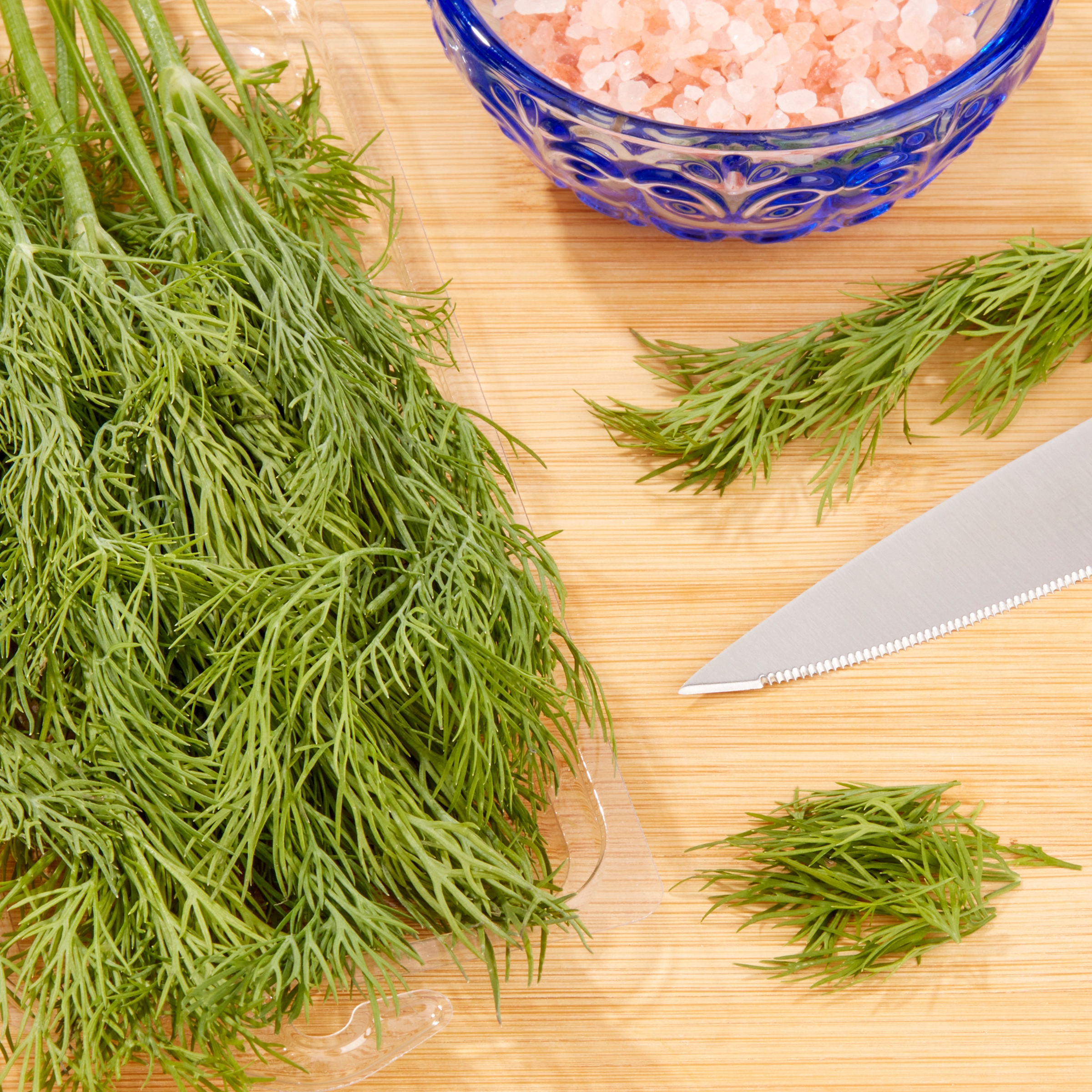 Fresh Dill, 0.5 oz Clamshell thumbnail 2
