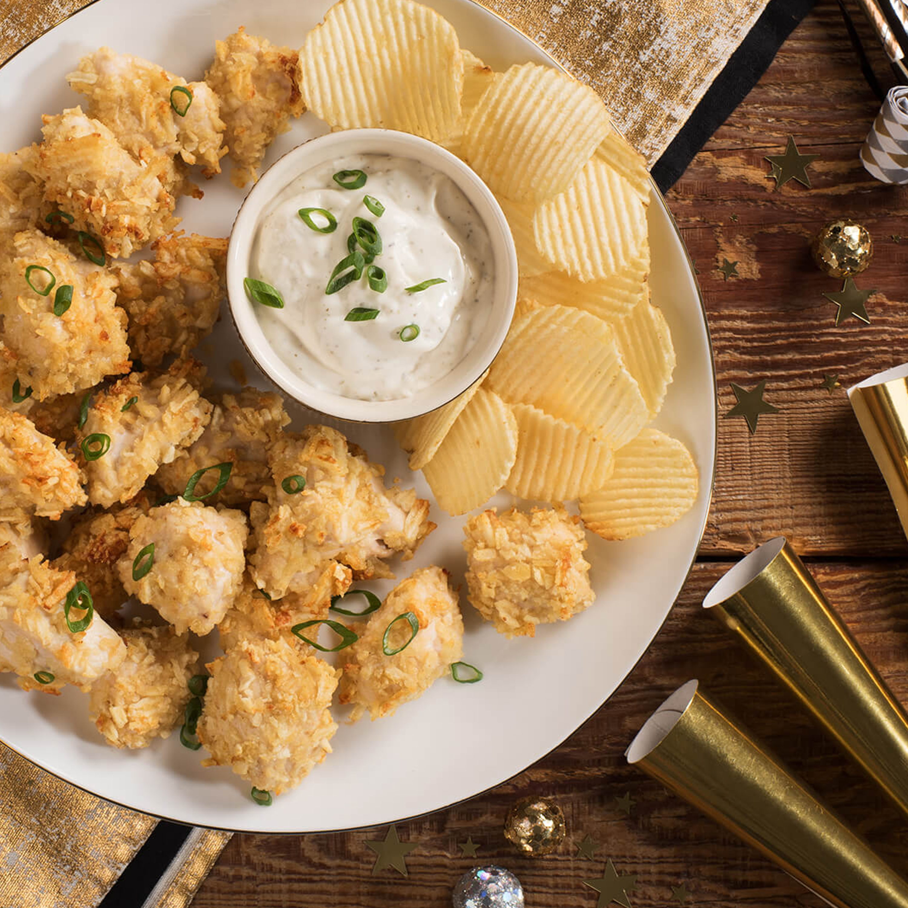 (1PACK),Ruffles Simply Sea Salted Potato Snack Chips thumbnail 3