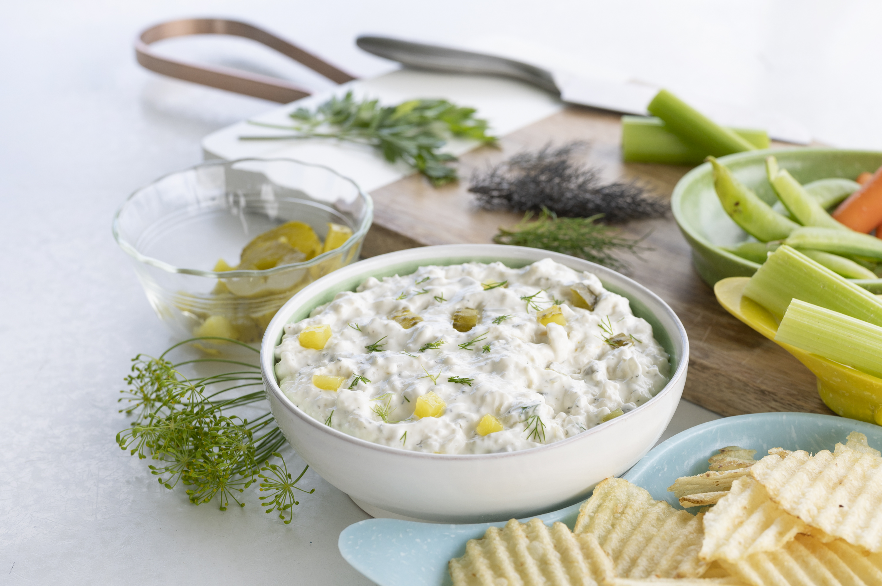 Taste of the South Fried Pickle & Ranch Dip, 10 oz (Refrigerated, Tub, Spread) thumbnail 2