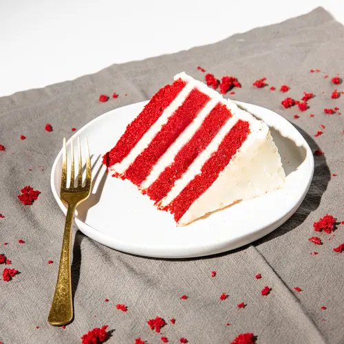 Carlo's Bakery Red Velvet Cake Slice, 7.0 oz, 1 Count, Refrigerated thumbnail 2