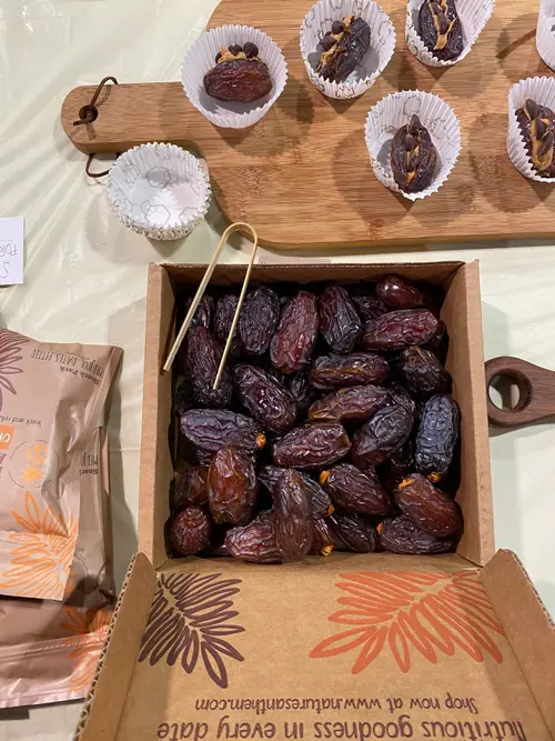 Organic Medjool Dates 2Lbs thumbnail 3
