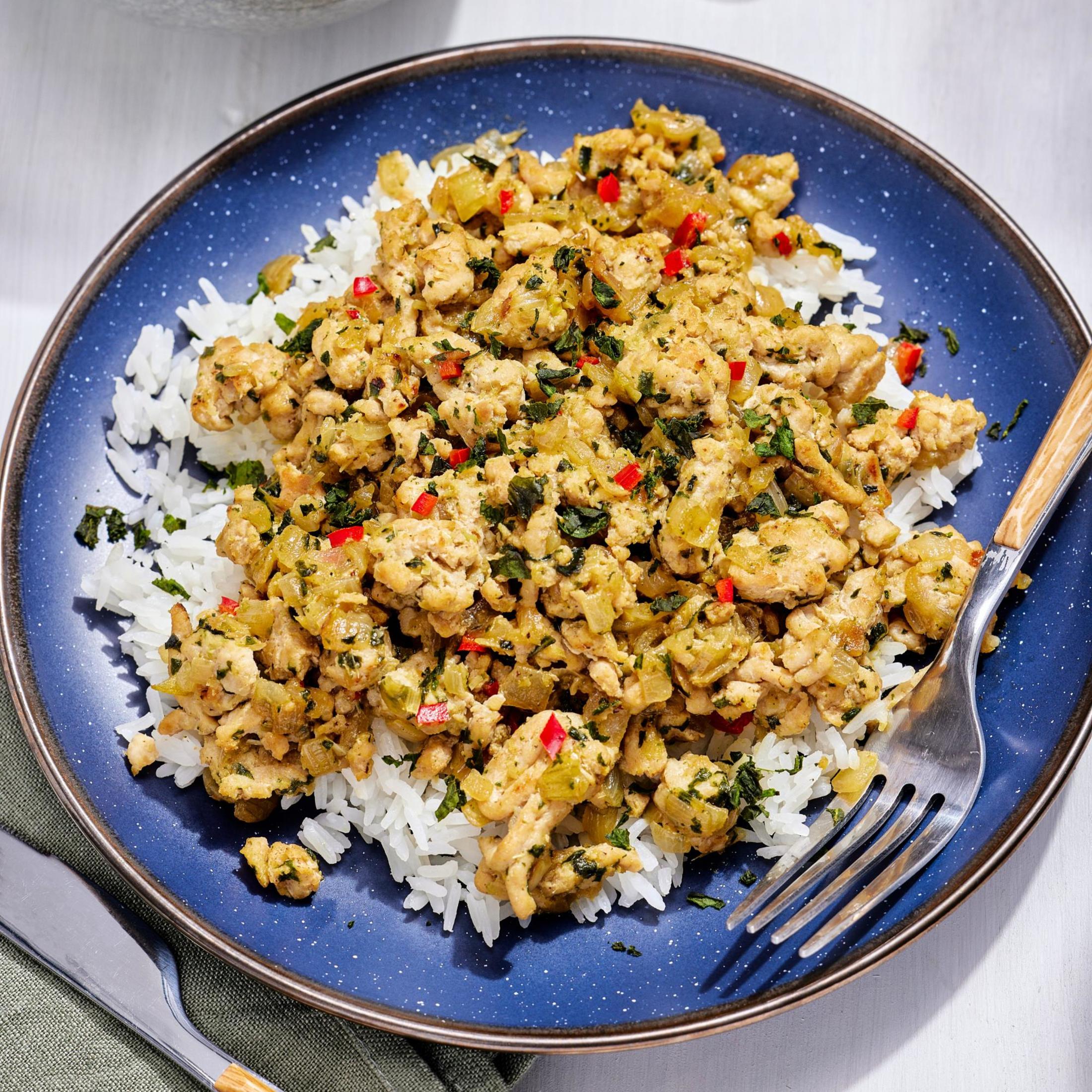 Gourmet Garden Gluten Free Lightly Dried Basil, 0.42 oz Cup thumbnail 4