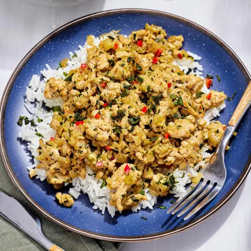 Gourmet Garden Gluten Free Lightly Dried Basil, 0.42 oz Cup thumbnail 4